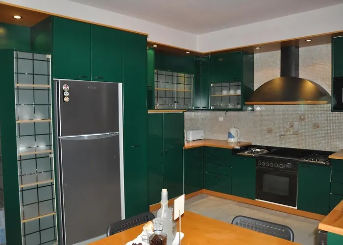 Elite * Hersonissos (Crete)